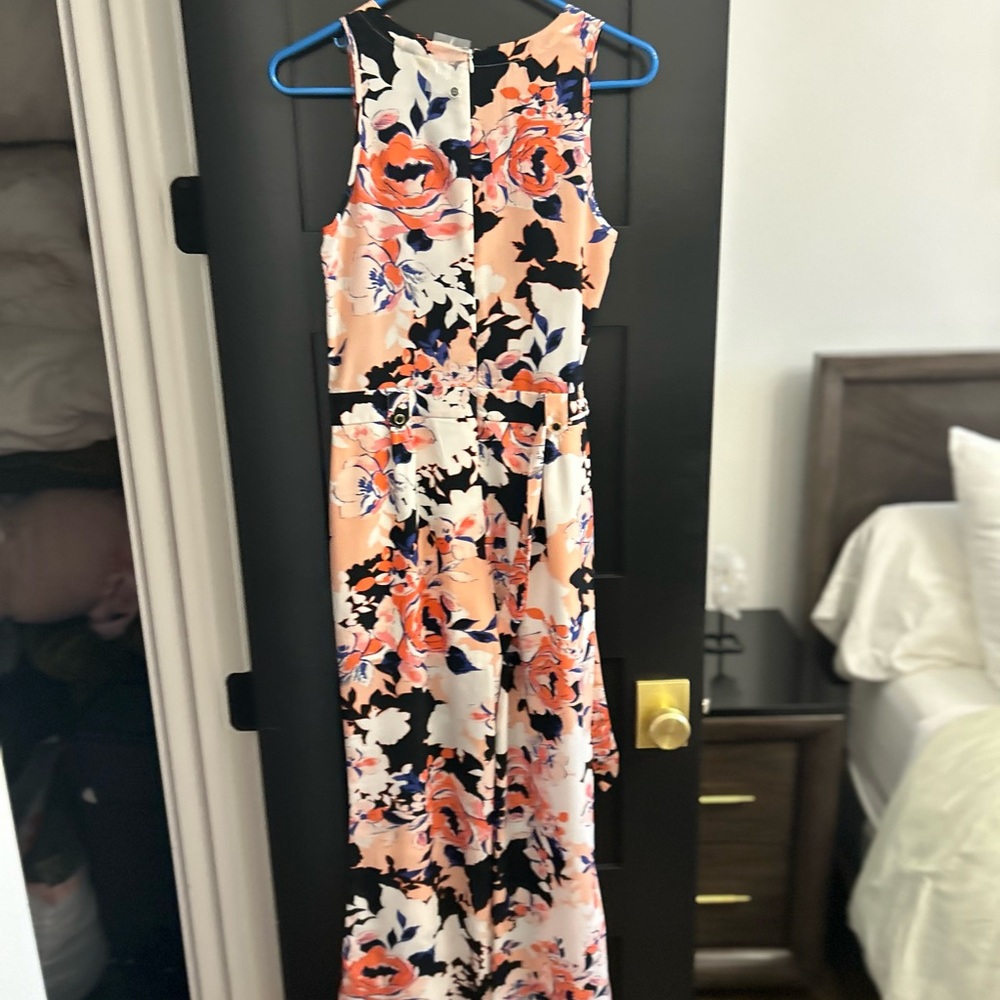 Jumpsuit - Picture 3 of 5